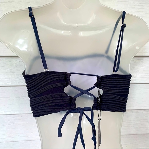 Women’s Versatile NWT Zaful grey Ruched Bustier Binki Top size medium - Picture 3 of 5